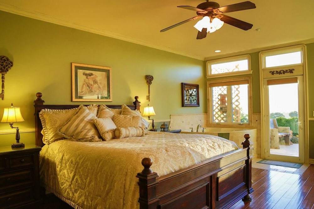 Classic Suite, Ensuite (Decadence) photo 1