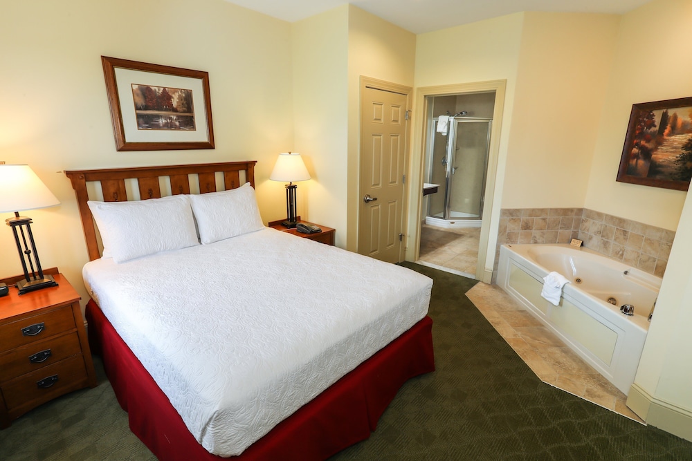 Suite, 1 Bedroom, Jetted Tub (Kaatskill Mountain Club) photo 1