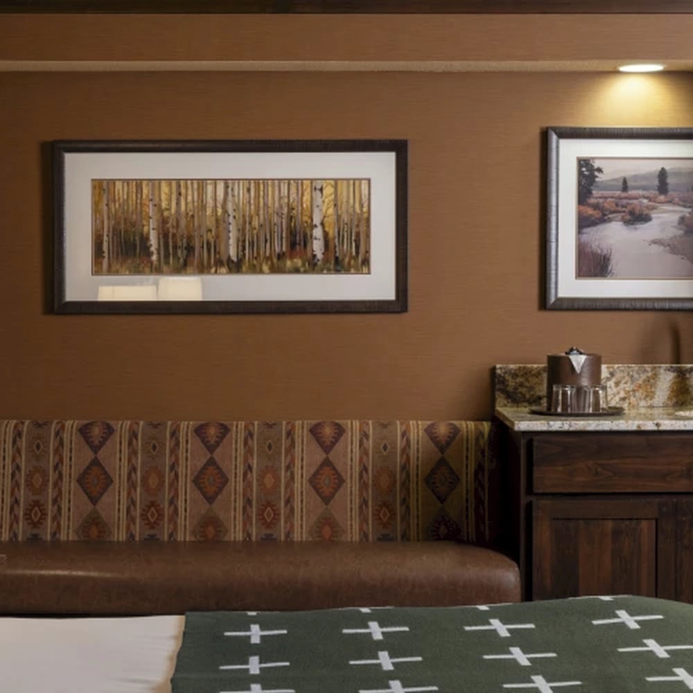 Room (Two Queen Beds with Sleeper Sofa)