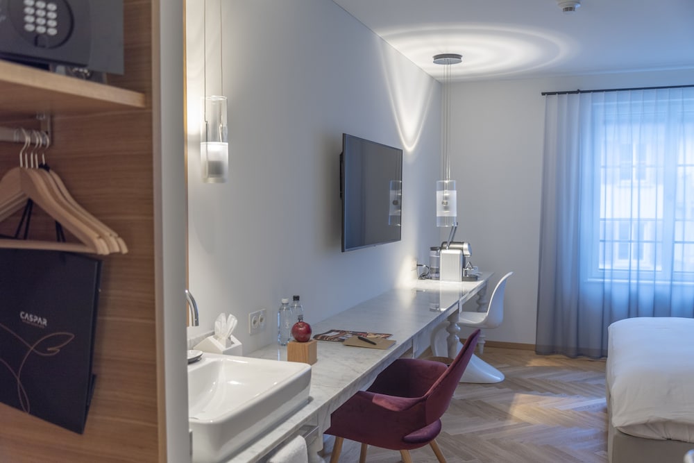 Double Room - Photo 3