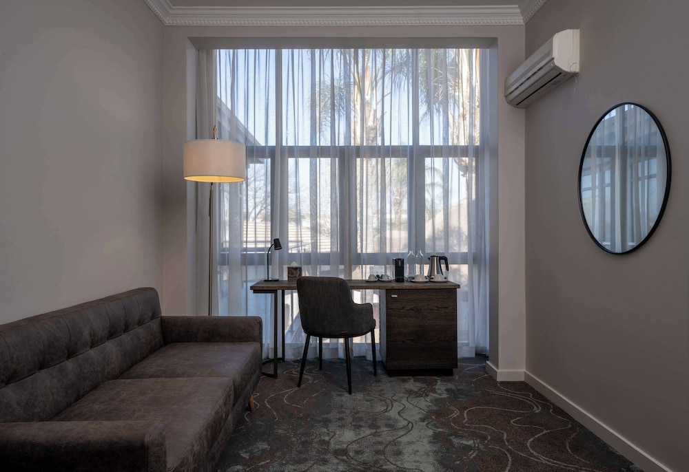 Junior Suite thumbnail 5