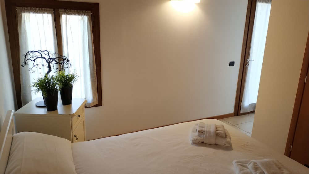Standard Double or Twin Room, Terrace photo 3