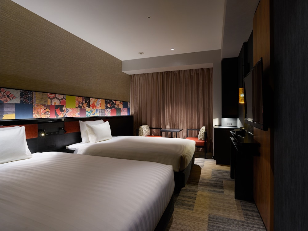 Superior Twin Room, Corner photo 2