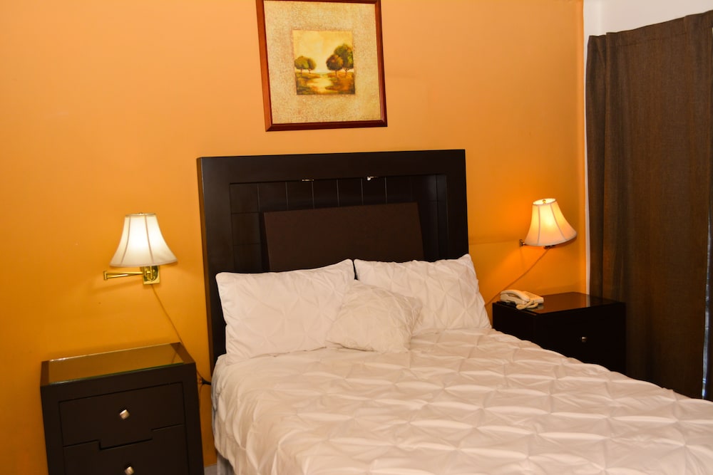 Basic Room, 1 Double Bed, Non Smoking photo 1