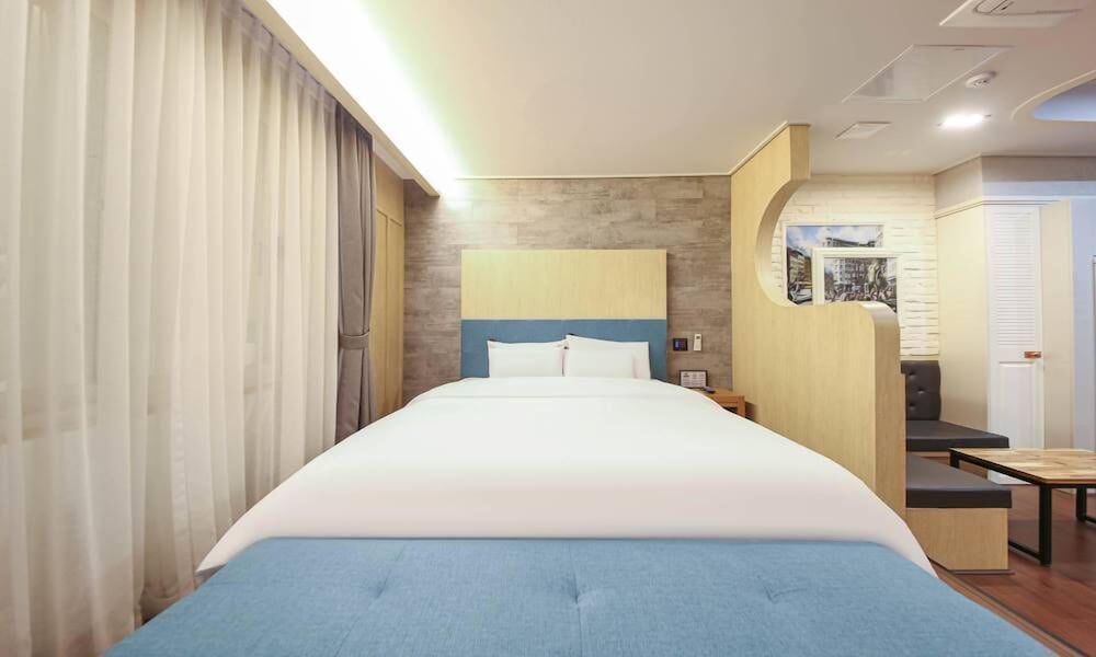 Hound Suite Room - Photo 3