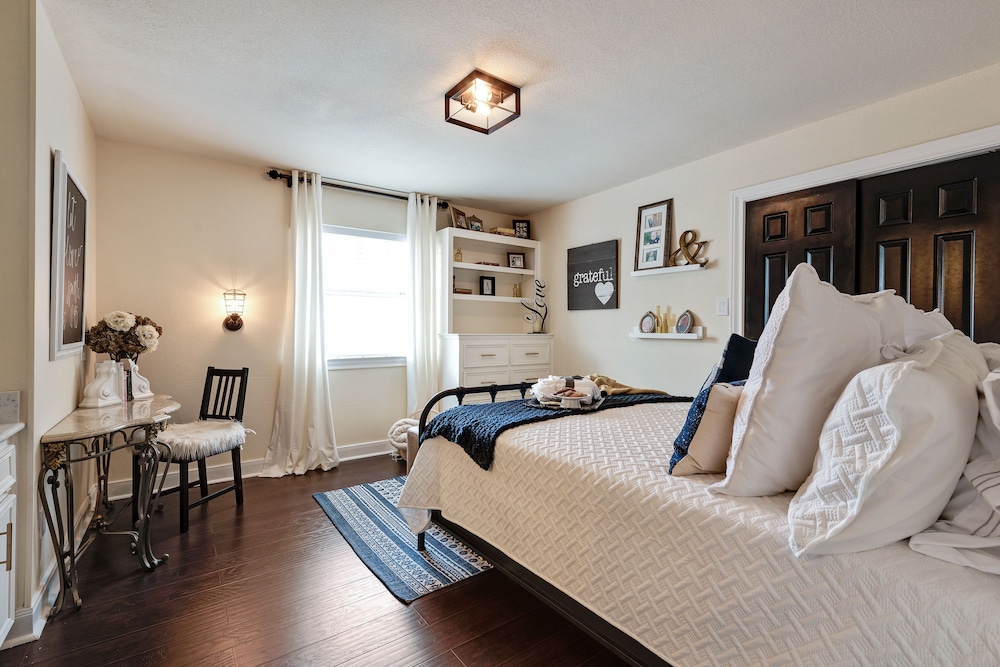 The Harper Suite photo 2