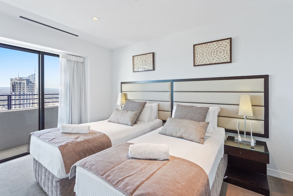 Luxury Spa Apartment, 3 Bedrooms, 2 Bathrooms, Ocean View photo 2