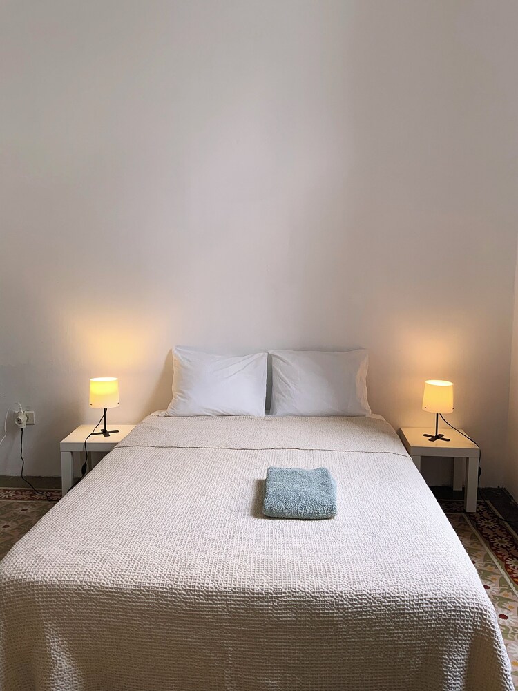 Economy Double Room, Garden View