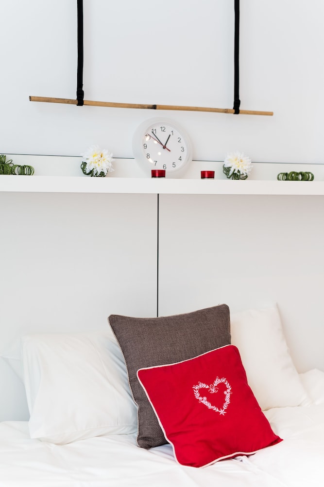Family Studio Suite (2 pax + 1 pax) photo 2