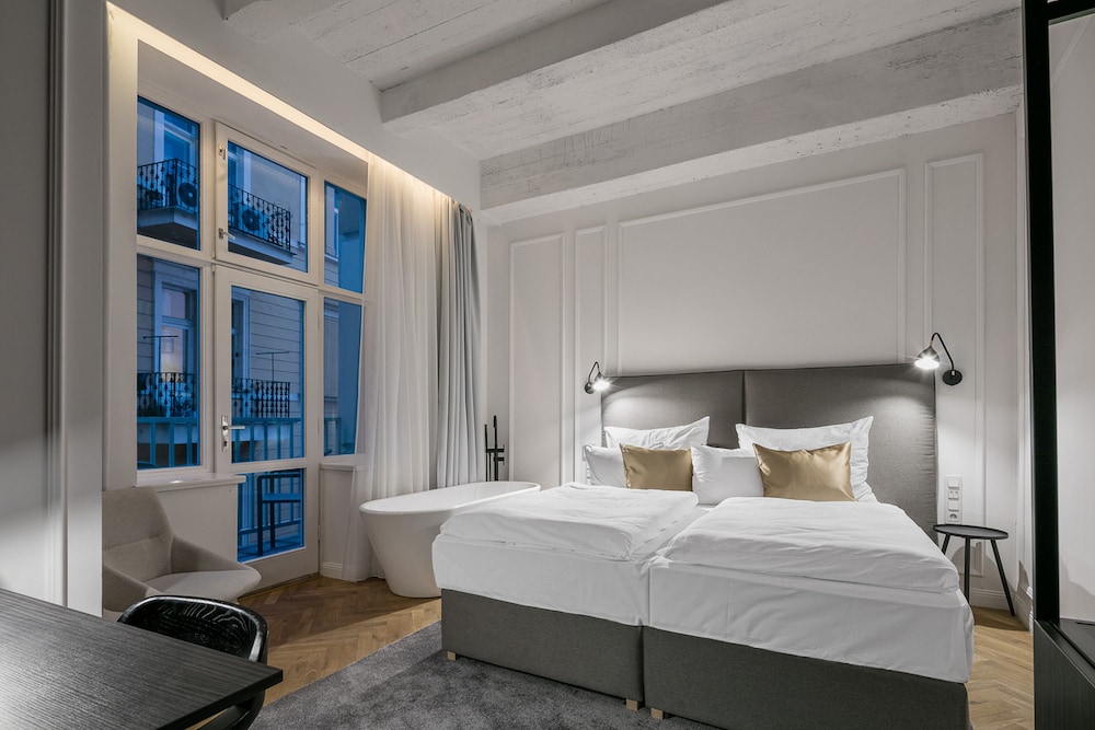 Superior Apartment (Deluxe)