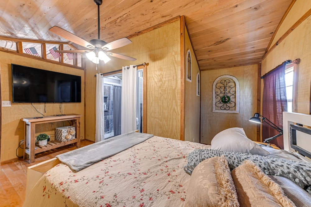 House (2 Bedrooms) photo 1