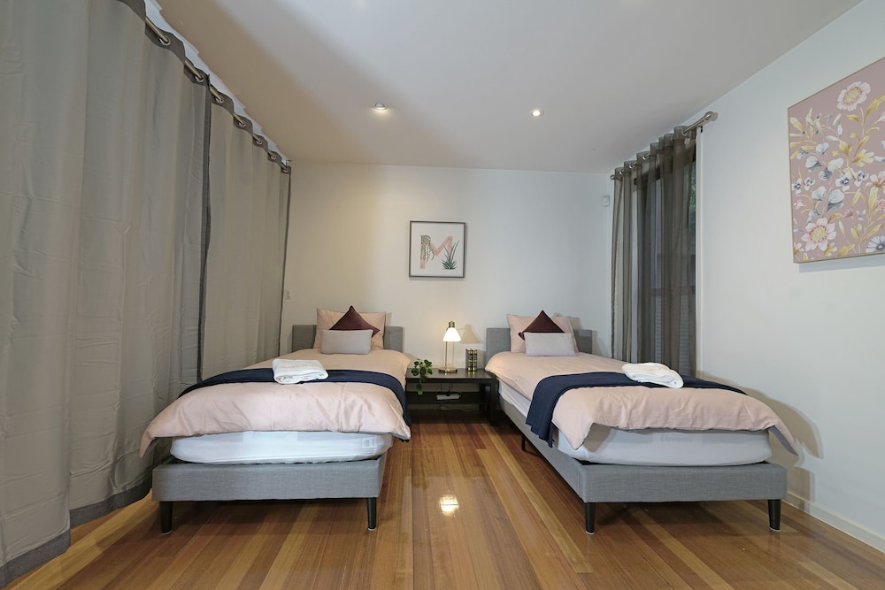 Deluxe Villa photo 2