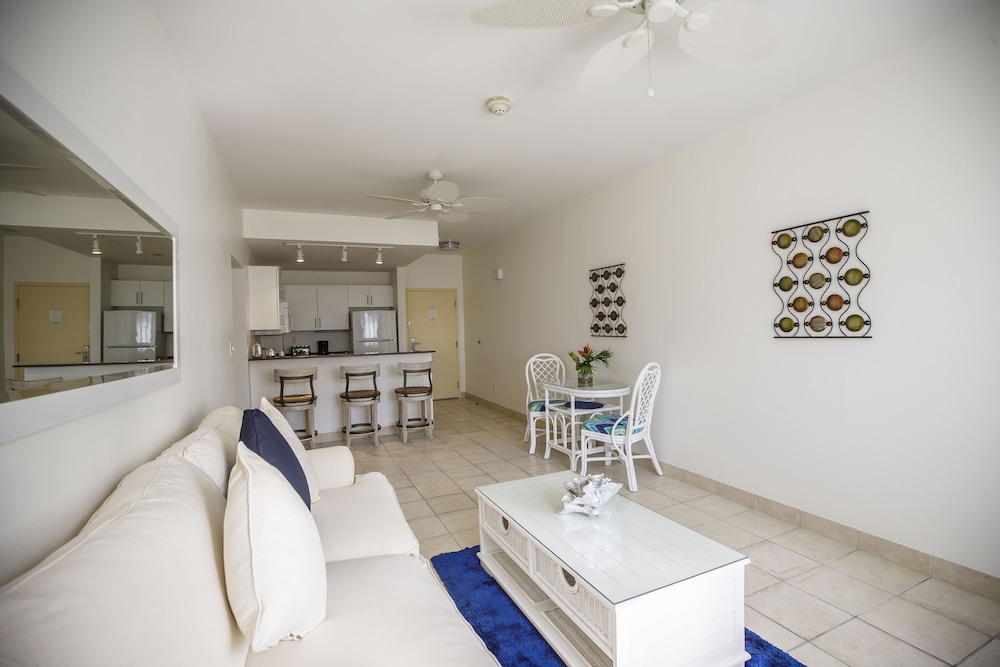 Family Apartment, 1 Bedroom - Photo 1