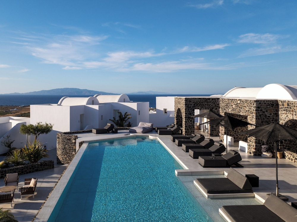 Suite (Aqua Pool) - Photo 4