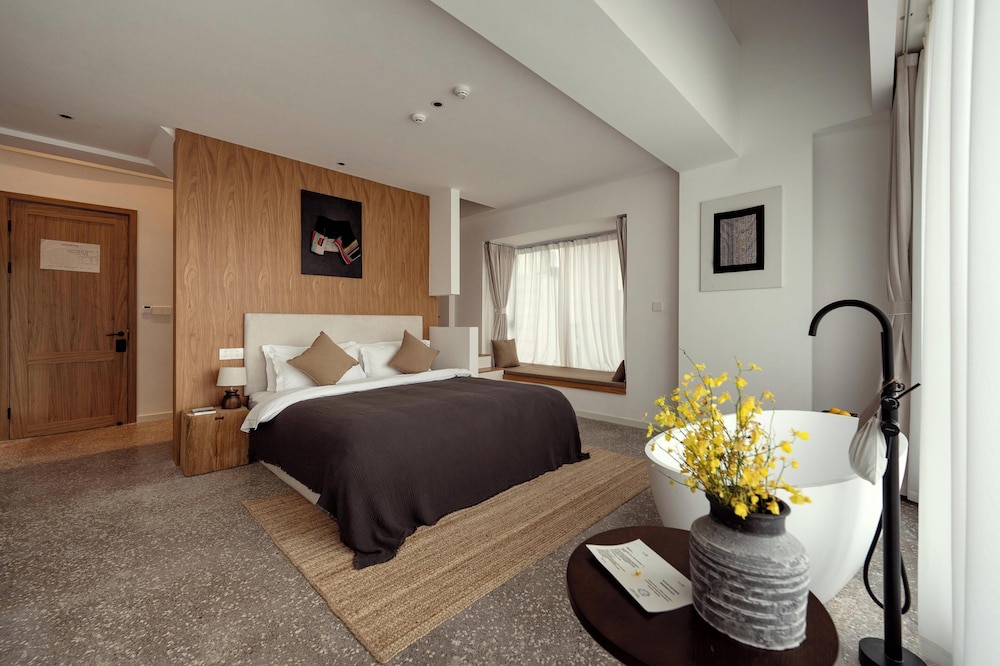 Family Suite, Balcony, Courtyard View photo 1