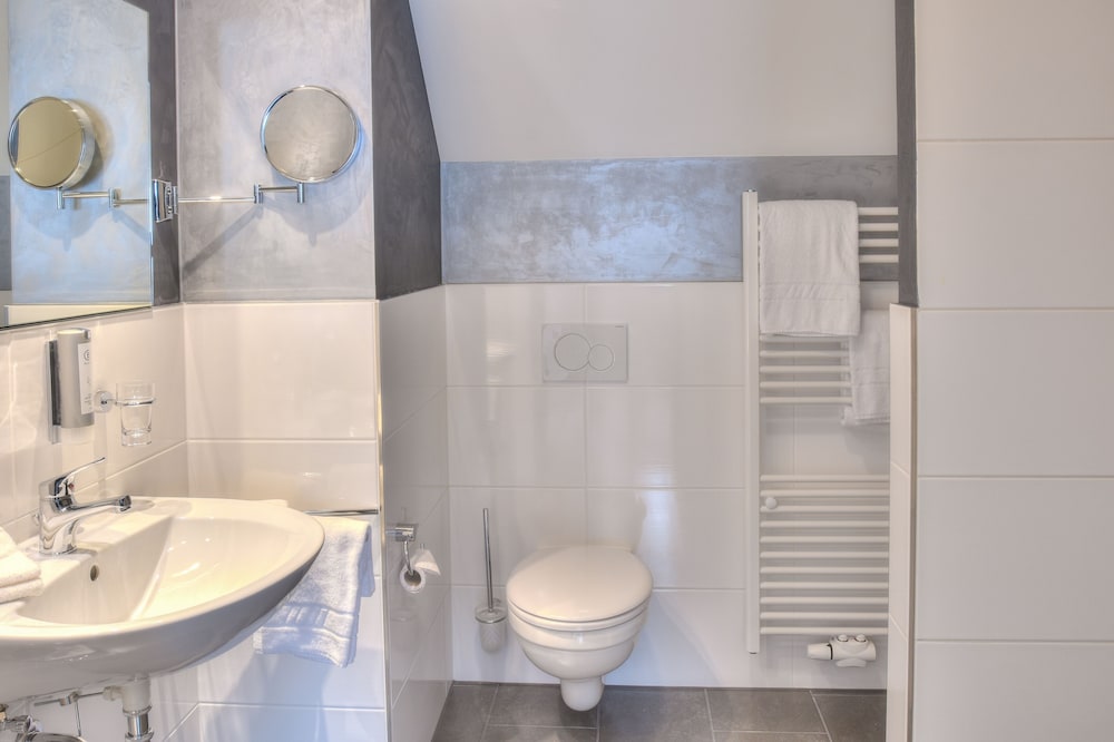 Premium Double Room photo 3