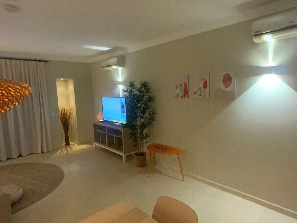 Luxury Ground-floor Appartment 5 Stars, 2 Bedrooms, 2 Bathrooms, Free Wifi, Bilde 8
