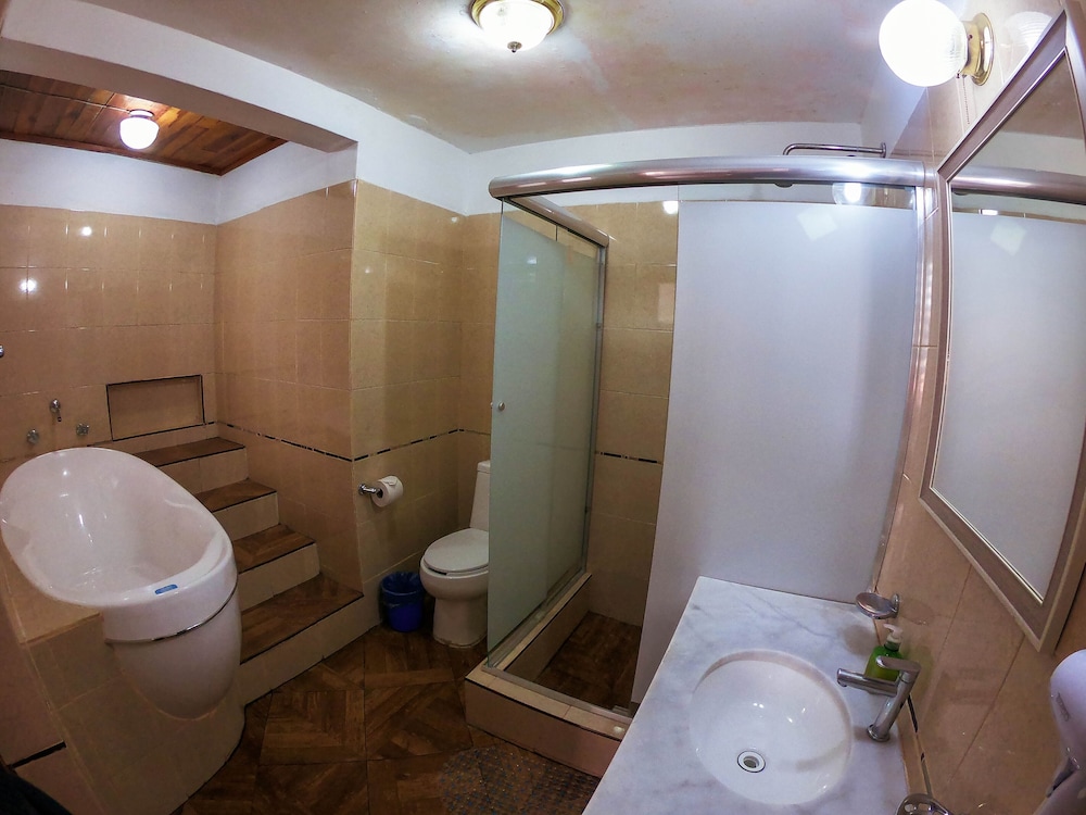 Room, Multiple Beds photo 3