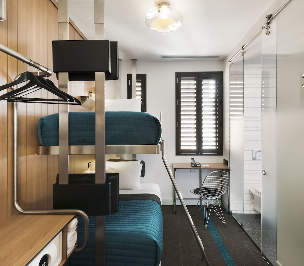 Room (Bunk Pod) - Photo 6