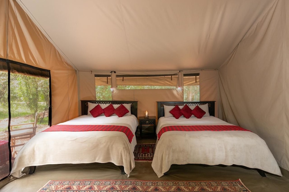 Deluxe Twin Room, River View photo 1