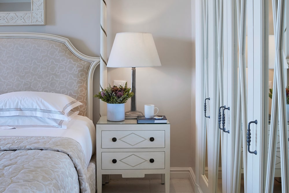 Classic Sea Facing Room (King/Twin) - Photo 2