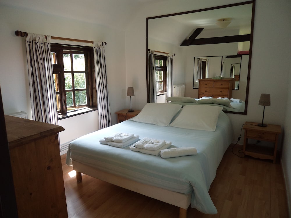 Double Room - Photo 4