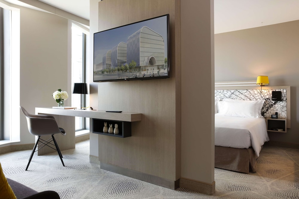 Junior Suite, 1 King Bed