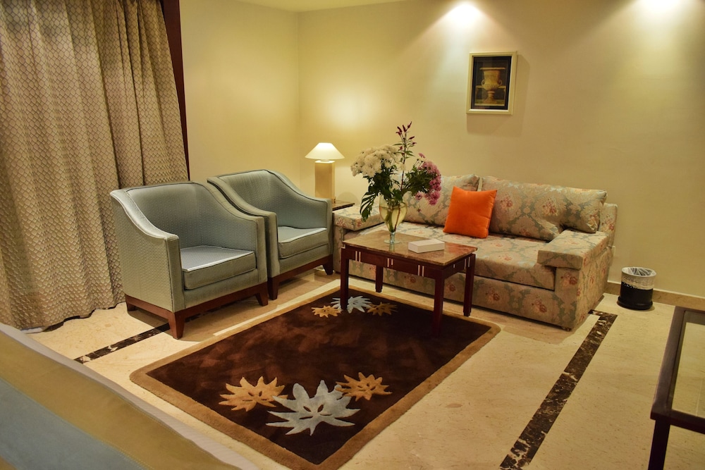 Junior Suite - Photo 10
