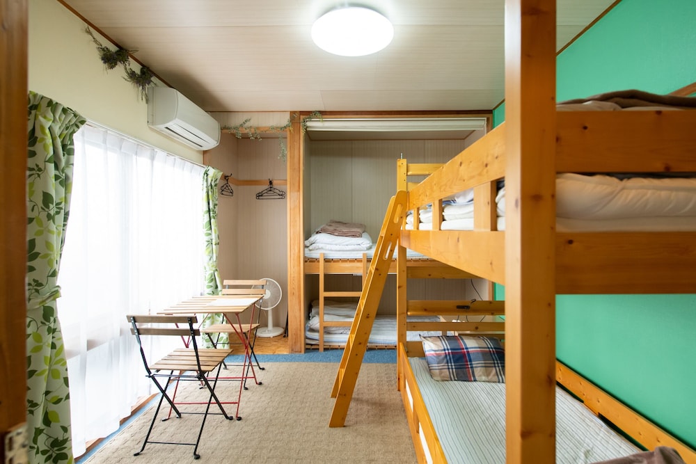 Economy Room photo 2