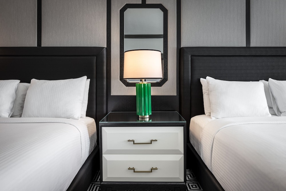 Colosseum Premium Suite 2 Queen - Photo 2
