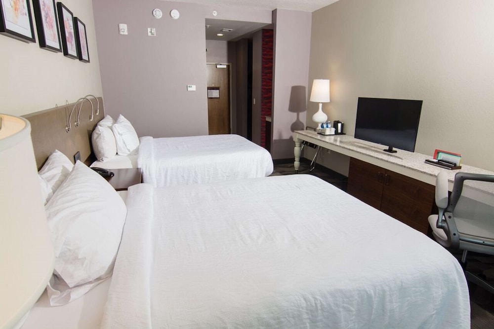 Room, 2 Queen Beds, Accessible, Non Smoking (hearing acc)