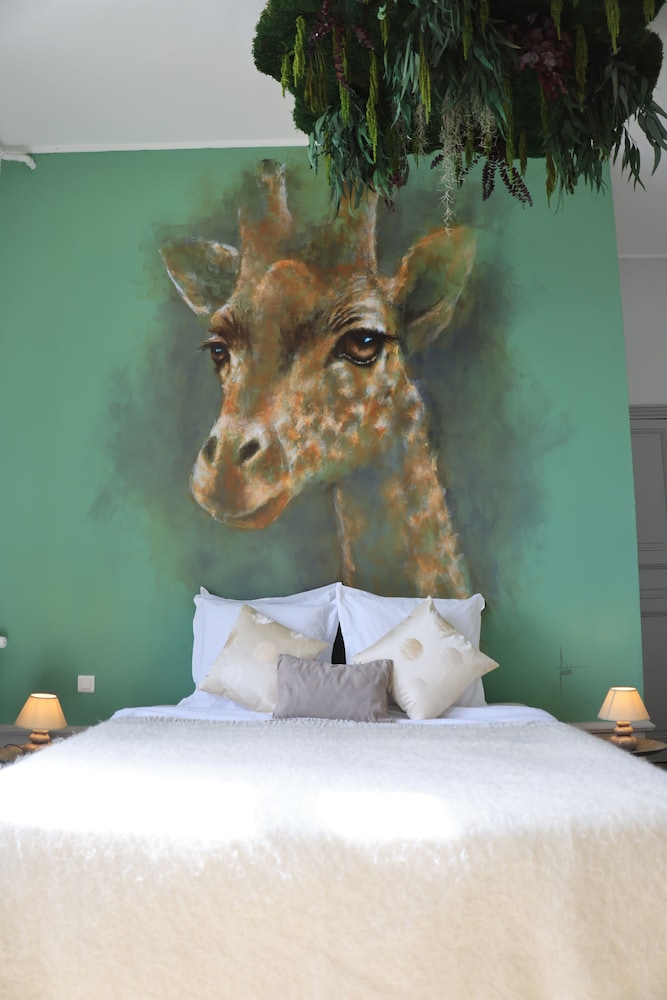 Giraffe Dream