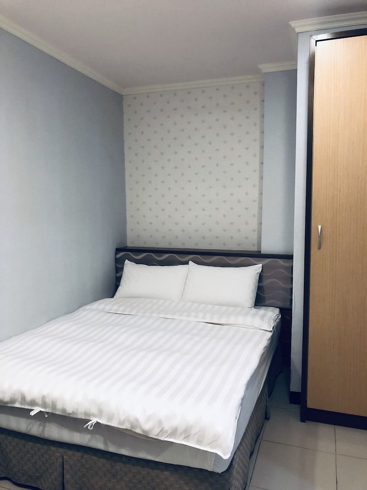 Room, 1 Double Bed