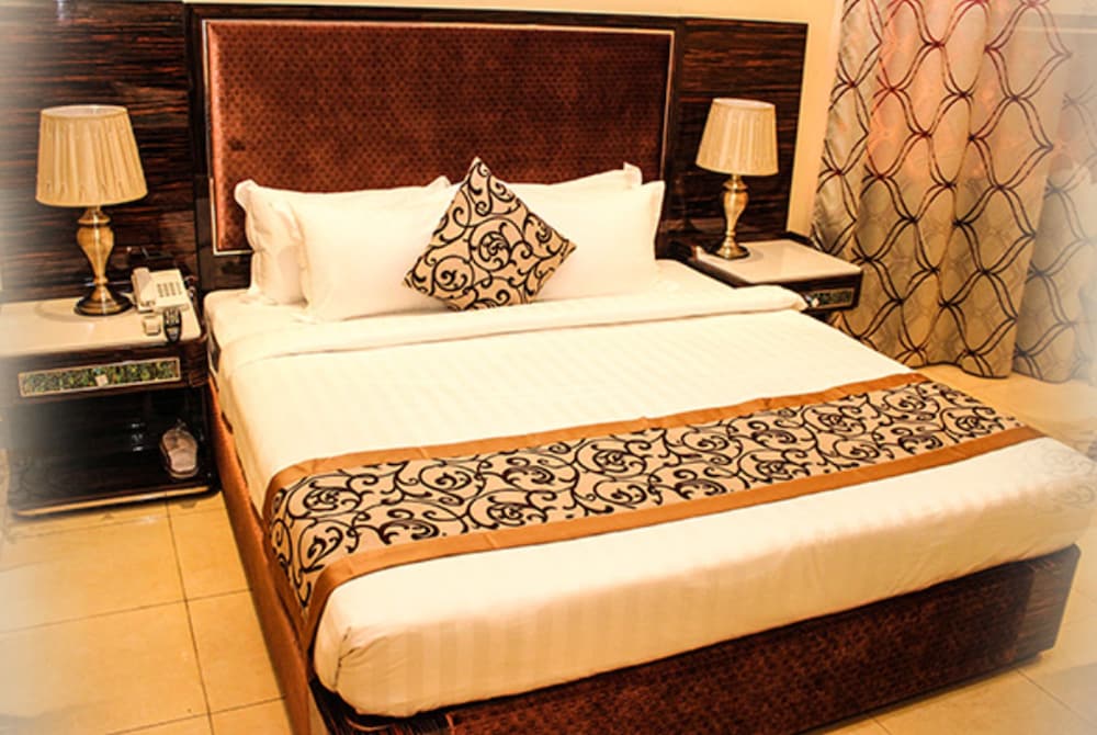 Standard Room photo 2