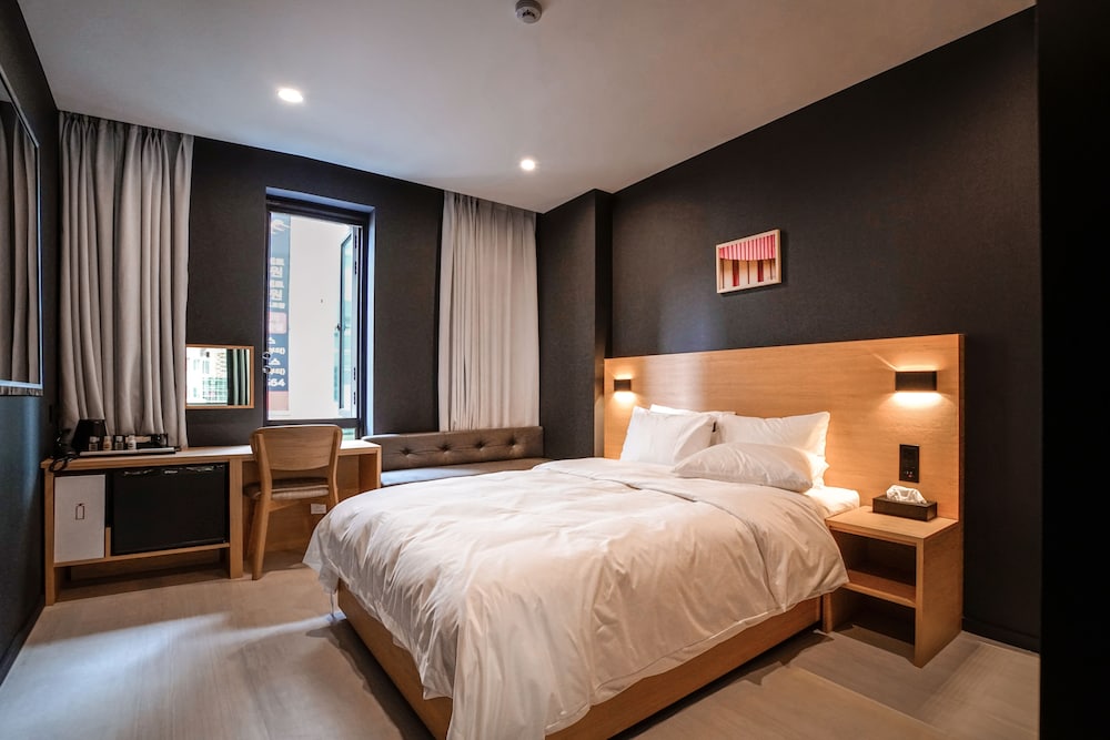 City Double Room photo 2