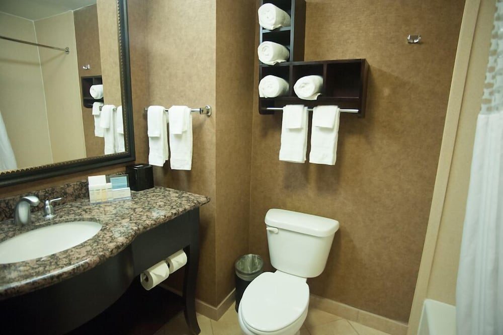 Room, Accessible, Non Smoking - Photo 3