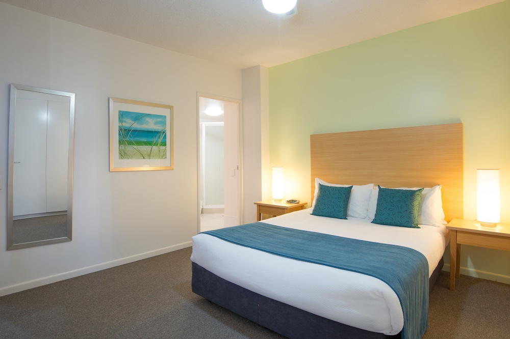 Standard Apartment, 2 Bedrooms, Non Smoking, Kitchen (2 bdr - 2 Night Min) photo 2