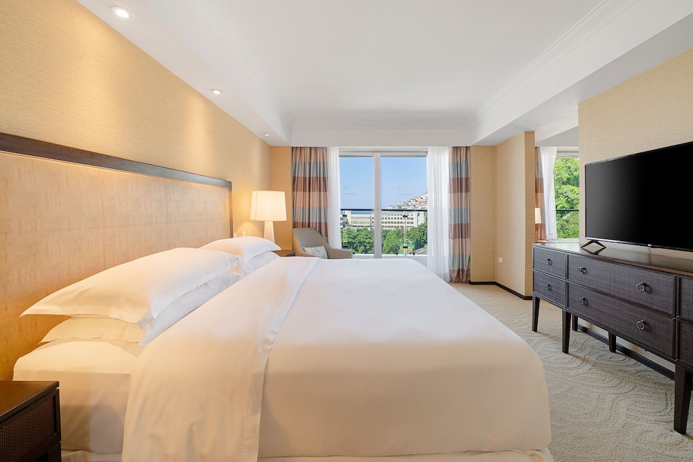 Family Suite, 1 Bedroom, Partial Ocean View - Photo 6