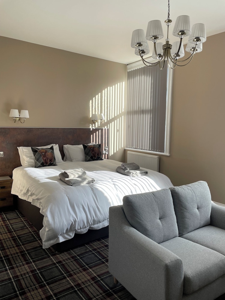 Double Room, Ensuite (Room 17 Second Floor)