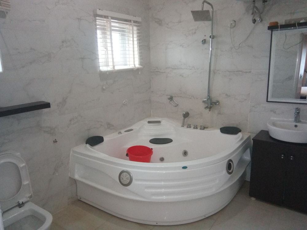 Royal Apartment photo 2
