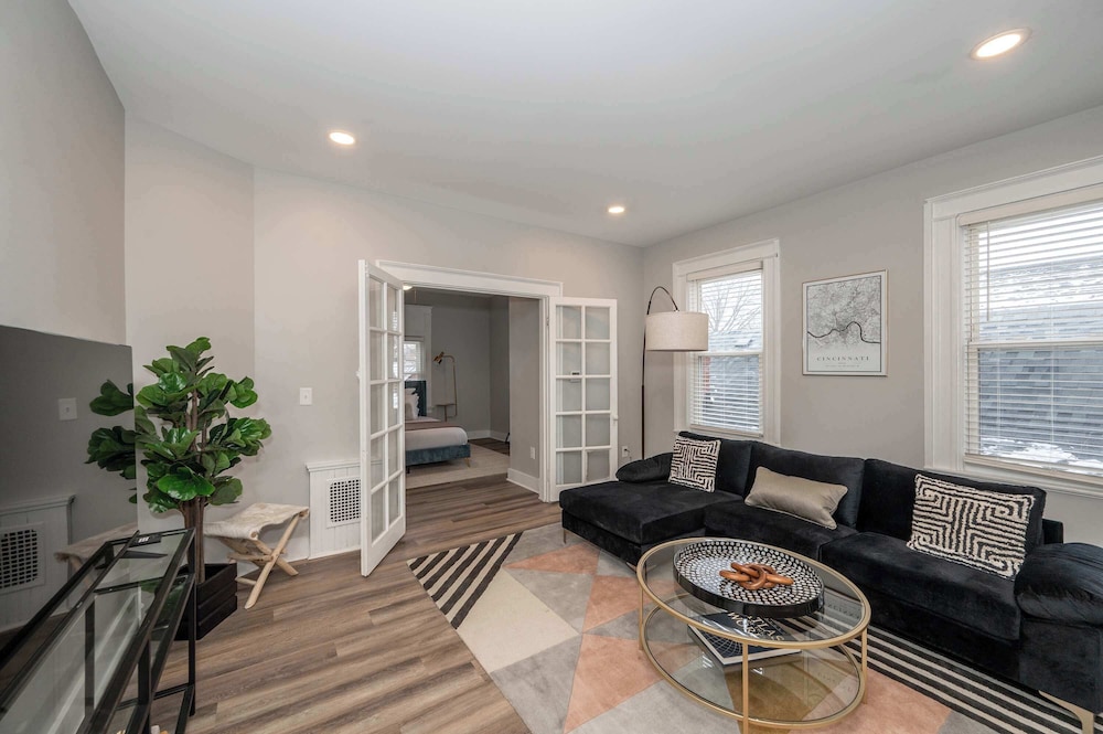 Condo, 1 Queen Bed, Kitchen photo 2