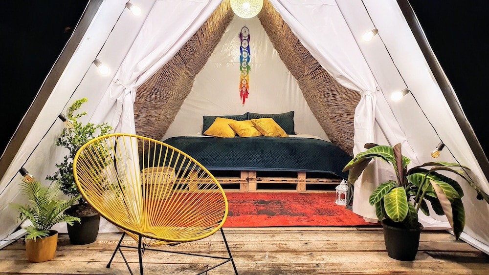 Panoramic Tent, Ensuite, Mountain View (Eco Tent) photo 1