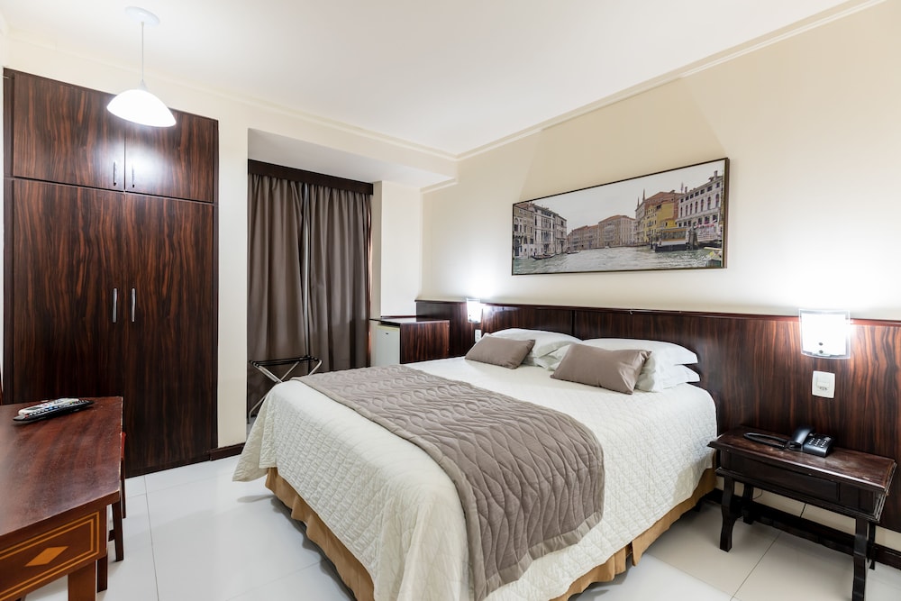 Deluxe Double Room, 1 Queen Bed - Photo 1