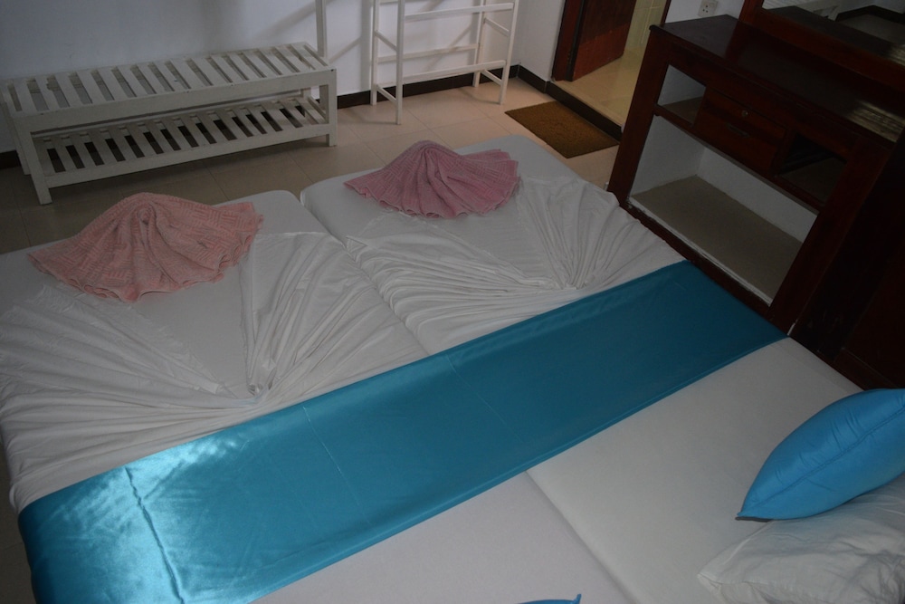 Standard Room (Non Ac) photo 2