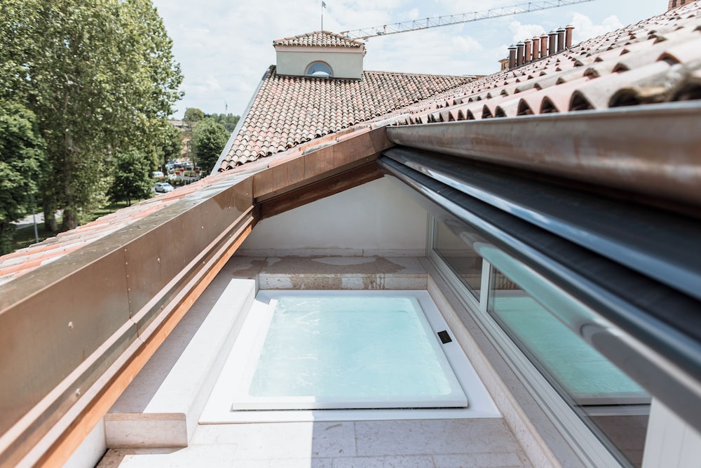 Penthouse, Private Pool, Park View photo 3