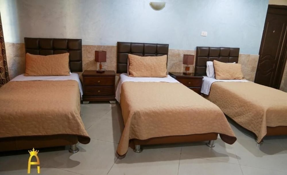 Triple Room - Photo 2