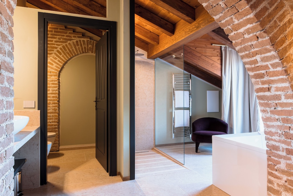 Junior Suite, Park View photo 3