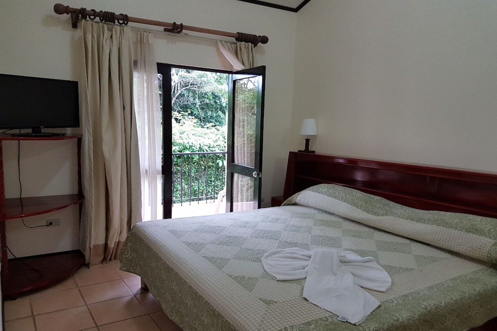 Equipped Apartment - Photo 1
