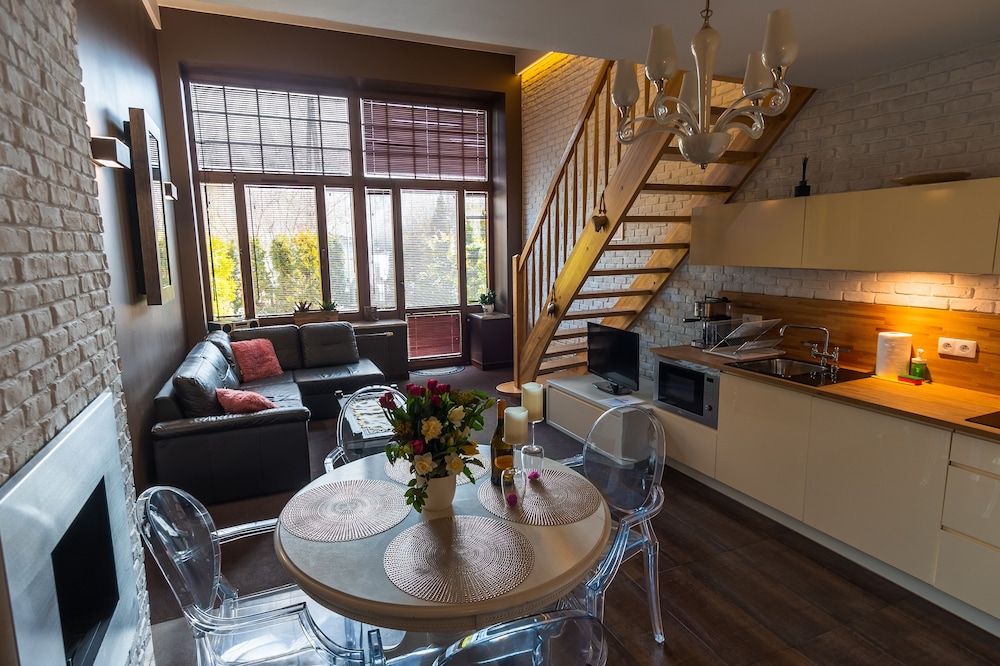 Classic Apartment - Photo 1