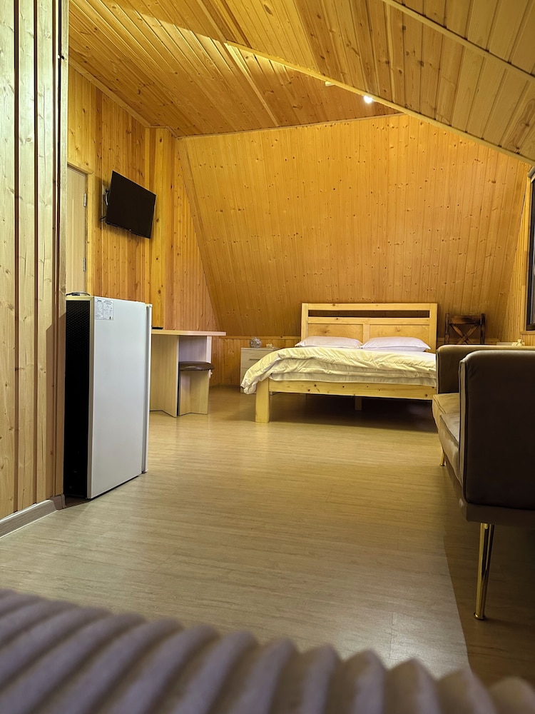 Triple Room, Balcony, Mountain View